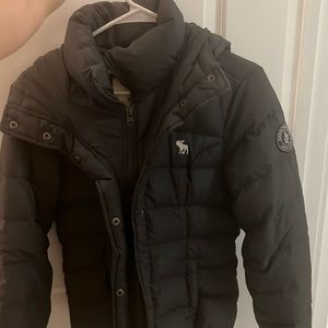 Abercrombie and fitch women’s coat. Size medium but runs small